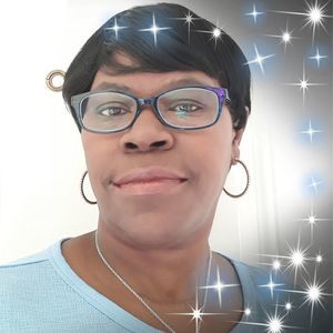 Meet your Posher, Stacie